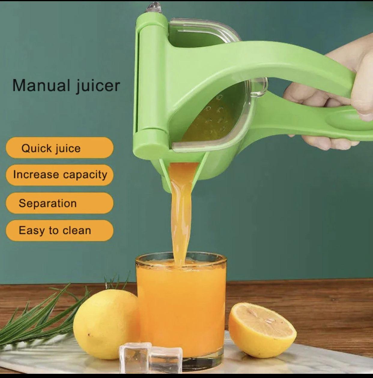 Manual juicer